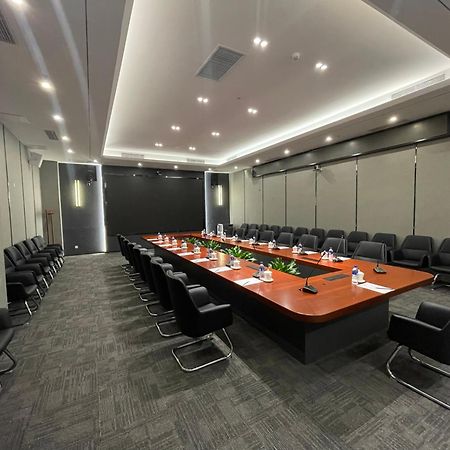 Beijing Jingyi Hotel Buitenkant foto
