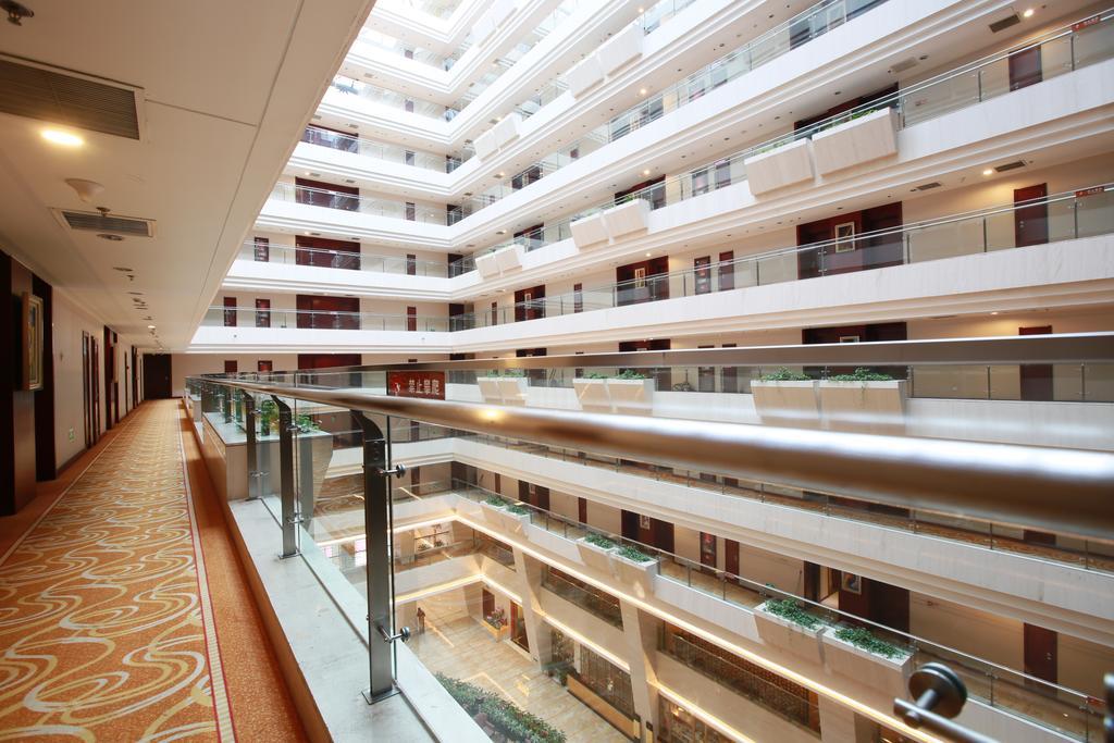 Beijing Jingyi Hotel Buitenkant foto